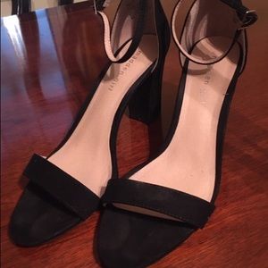 Madden Girl Beela 9.5 Ankle Strap Shoes